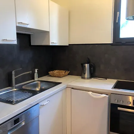 Fennies Huette Holiday home Medebach